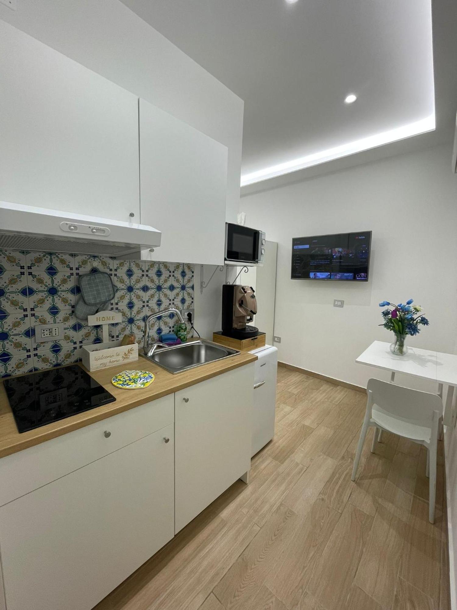 Apartament Civico 14 Chiaia Neapol Zewnętrze zdjęcie